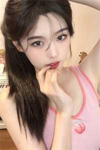 皇后的贴身侍卫女主和谁在一起了