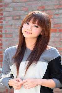 我靠摸鱼抓虾养活妻女 前生盼见